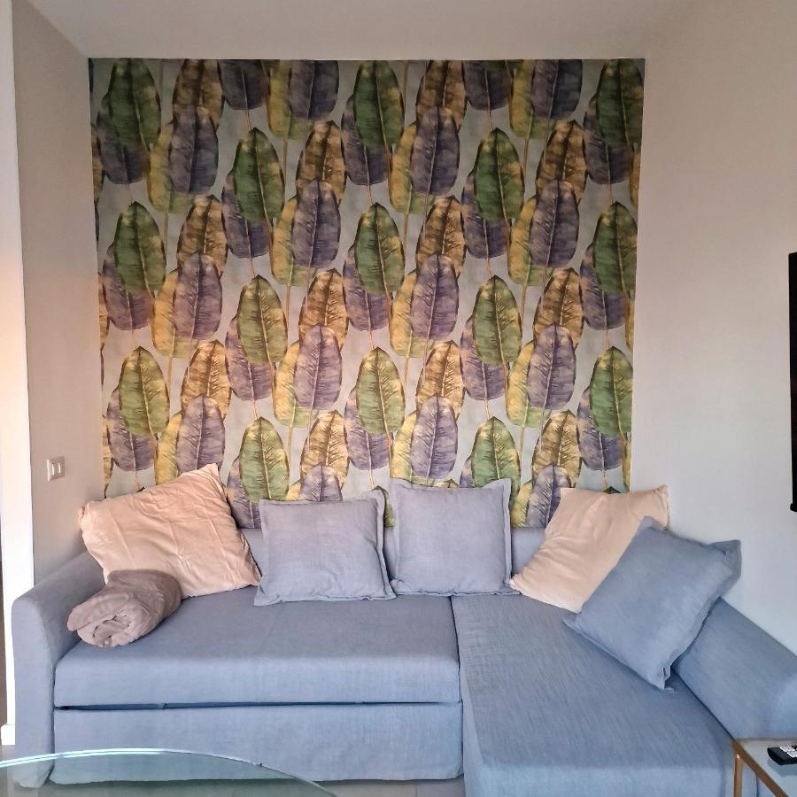 Olivella21 Luxury Apartment Montesanto Наполи Екстериор снимка